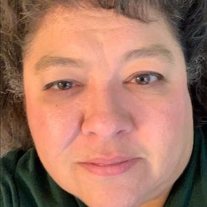 Meet your Posher, Pam